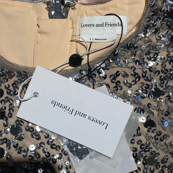 NWT Lovers and Friends CRYSTAL SEQUIN CROPPED TOP silver blouse Revolve S - Picture 9 of 11